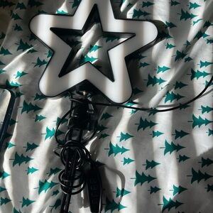 right light/ night stand